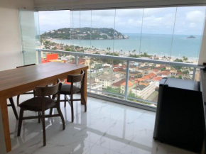 Maravilhoso apartamento vista mar Enseada Guarujá